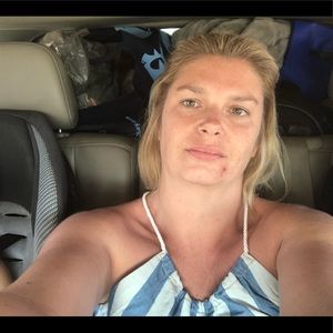 Meet your Posher, Christy